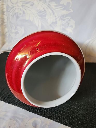 Vaze i saksije: Vaza nova Jugoporcelan Titov Veles iz 70ih.god. Nova vaza — 12