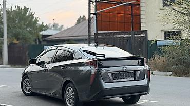 уна: Toyota Prius: 2016 г., 1.8 л, Автомат, Гибрид, Седан — 5