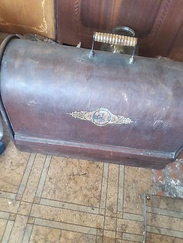 Məhsul: Singer mexaniki tikiş maşını (antique model) Xüsusiyyətlər: -