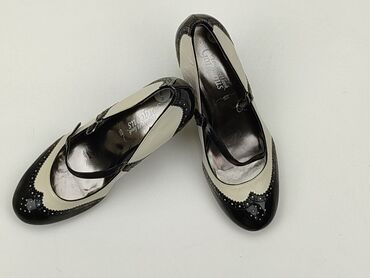 Shoes 39, condition - Very good