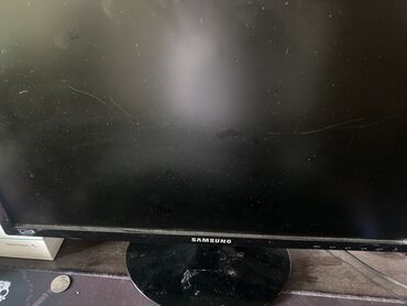 samsung 8s: Монитор, Samsung, Б/у, LED, 19" - 20"