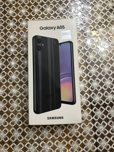 samsung i9300: Samsung Galaxy A05, 128 GB, rəng - Göy, İki sim kartlı, Face ID