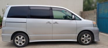 запчасти опель омега б: Toyota Voxy: 2004 г., 2 л, Автомат, Бензин, Минивэн