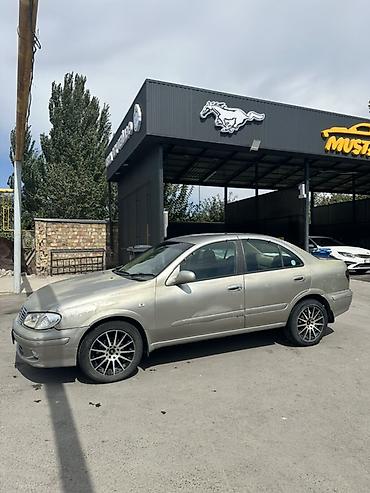 byd e9 1: Nissan Bluebird: 2002 г., 1.8 л, Автомат, Бензин, Седан — 3