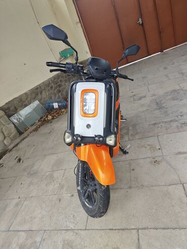 Mopedlər,skuterlər: UPMT X-MAX skuter – parlaq narıncı-qara dizayn, şəhər üçün çevik və — 5