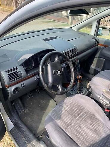 bluetooth 3.5 mm adapter: LETVA VOLANA ZA SEAT ALHAMBRA OD 2000. DO 2007. GOD. | Polovni — 1