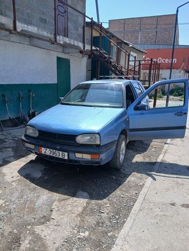 опель вектра б: Volkswagen Golf: 1994 г., 1.6 л, Механика, Бензин, Седан