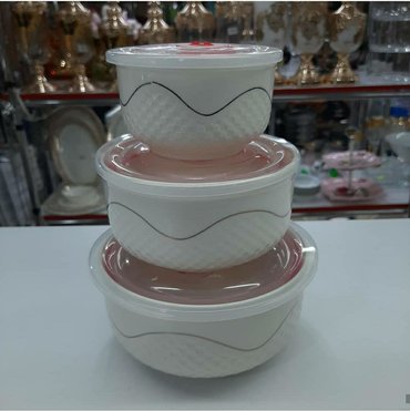 yemek qabı: Keramika saxlama qabı.3-lü Qapagı vakumludur Vakum sıxlığı qapağın