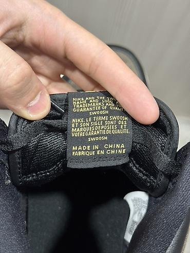 Кроссовки и спортивная обувь: ОРИГИНАЛ ОРИГИНАЛ ОРИГИНАЛ 43 размер не ношеные не носил НОВЫЕ По — 7