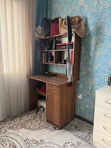 диван бишкек цена: Компьютерный стол, Б/у, С полками — 1