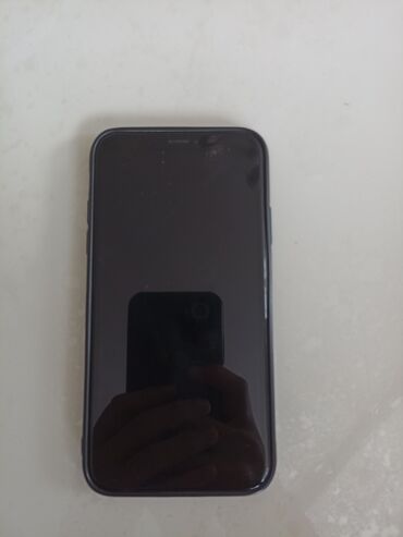 Apple iPhone: IPhone Xr, Б/у, 128 ГБ, Белый, Коробка, 73 % — 1