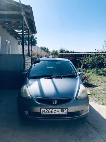 шины бу бишкек оптом: Honda Fit: 2004 г., 1.3 л, Автомат, Бензин, Хетчбек