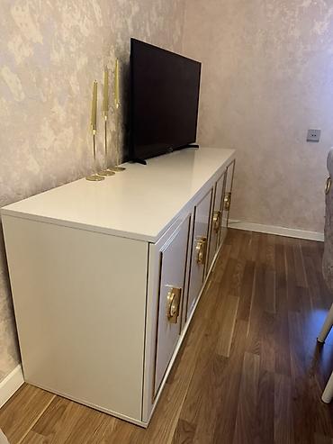 TV altlığı: Ağ rəngli, klassik-modern üslubda TV konsol/komod. - Material: MDF/Lam — 4