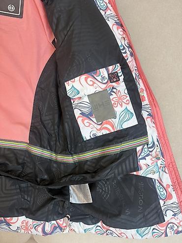 Женская одежда: Женская горнолыжная куртка WHS Styles Collection “The Windcheater” — 3