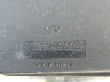 Датчики, сенсоры, предохранители: Расходомер Seat 1990 г., Б/у, Оригинал, Германия — 3