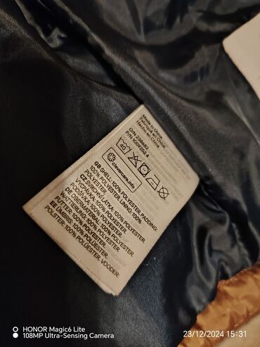 Jakne, kaputi i prsluci: H&M, Zimska jakna, 104-110 — 4