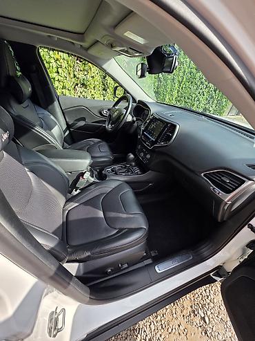 chrysler pacifica: Jeep Cherokee: 2019 г., 2.4 л, Автомат, Бензин, Кроссовер — 9