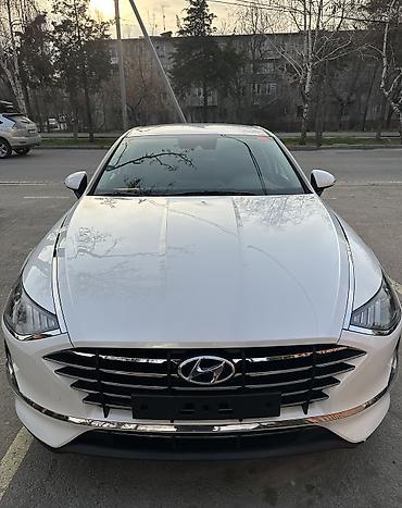 красный свитер: Сдаю Kia K5, Посуточно, Без водителя, | Залог — 1