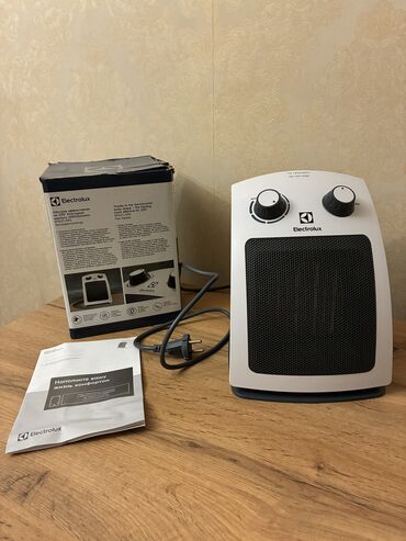 водяной обогреватель: Обогреватель бытовой Electrolux В хорошем состоянии, с коробкой