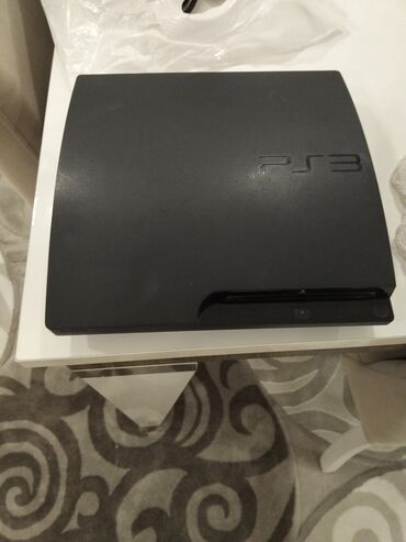playstation 3 super slim 500gb: Ps3 İşlənmiş Heç problemi yoxdur 27 Oyunla verilir Başqa Ps larla