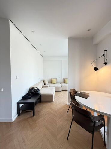 дом хай тек в реальной жизни: 3 комнаты, 80 м², Элитка, 5 этаж, Евроремонт