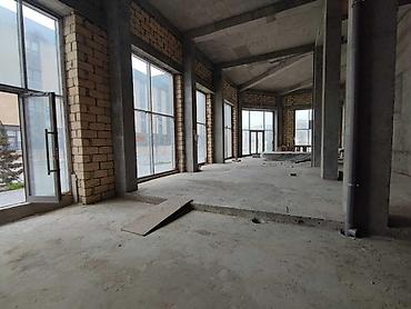bine atciliqda: İcarəyə verilir obyekt 182 m², Şah İsmayıl Xətai m. 8 200 AZN/ay 182 — 4