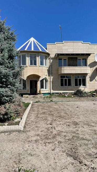 продажа домов в киргизии: 287 м², 10 комнат, Требуется ремонт