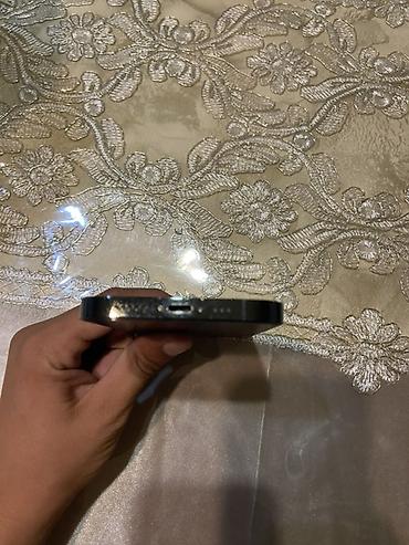 iphone 13 pro ekran: IPhone 13 Pro, Alpine Green, Face ID — 4