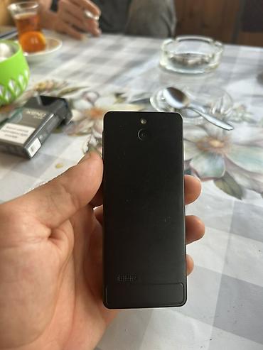 nokia telefon: Nokia 1, rəng - Qara, İki sim kartlı — 2