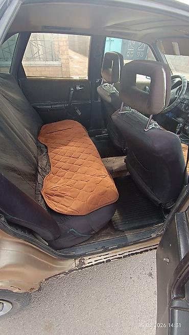 Audi: Audi 100: 1987 г., 1.8 л, Механика, Бензин, Седан — 7