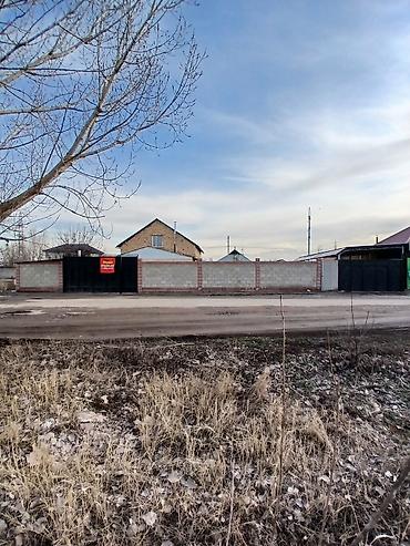 Продажа коттеджей и домов: Продаётся 5комнатный, уютный,просторный монсардныйкирпичный дом.Дом — 15