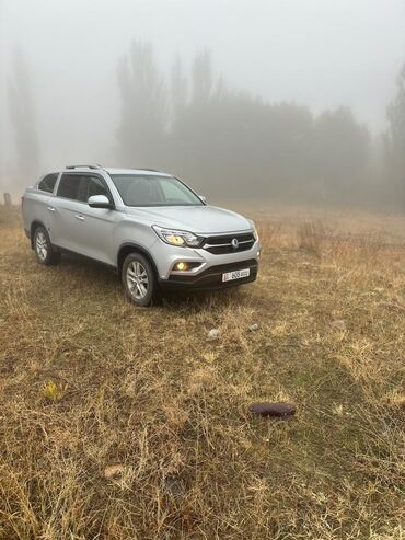 часы в авто: Ssangyong Rexton: 2019 г., 2.2 л, Типтроник, Дизель, Внедорожник