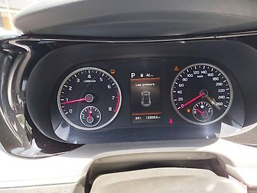Kia: Kia K5: 2021 г., Бензин, Седан — 12