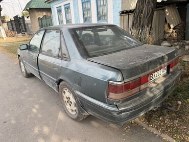 гелик авто: Mazda 626: 1989 г., 2 л, Механика, Бензин, Седан