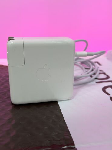 кабель питания для ноутбука: Оригинальный блок питания Apple 87W USB-C Power Adapter / Кабель в