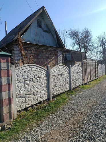 Продажа домов: Дача, 25 м², 2 комнаты, Собственник, Старый ремонт — 2