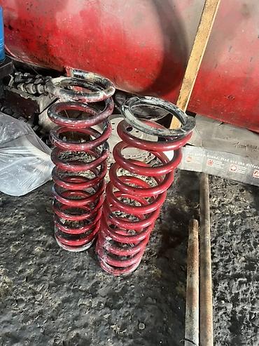 Şessot purjunları (jeep wj nin qabağina gedir qaldirmaq üçün əla dir)
