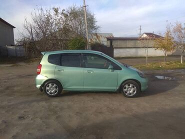 honda fit продажа: Honda Fit: 2001 г., 1.3 л, Вариатор, Бензин, Хэтчбэк