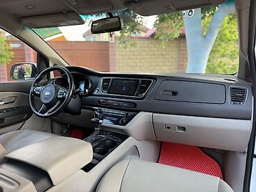 Kia: Kia Carnival: 2017 г., 2.2 л, Автомат, Дизель, Минивэн — 6