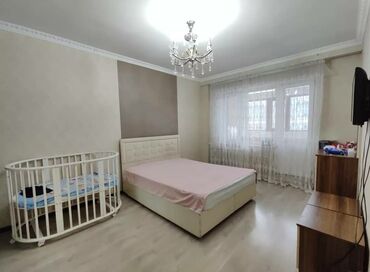 Продажа квартир: 3 комнаты, 100 м², 106 серия улучшенная, 1 этаж, Старый ремонт