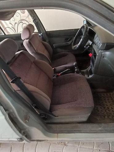 пежо 607: Peugeot 405: 1988 г., 2 л, Механика, Бензин, Седан — 4