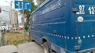 Транспорт: Mercedes-Benz : 1997 г., 4 л, Механика, Дизель, Фургон — 4