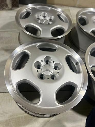 Диски: Литые Диски R 17 Mercedes-Benz, Комплект, отверстий - 5, Б/у — 2