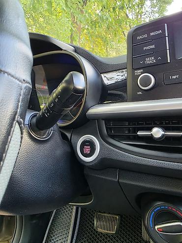 kia morning 2017: Kia Picanto: 2017 г., 1 л, Автомат, Бензин, Хэтчбэк — 9