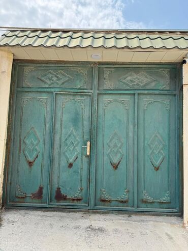 darvaza qapi rengleri: Darvazalar, Həyət üçün