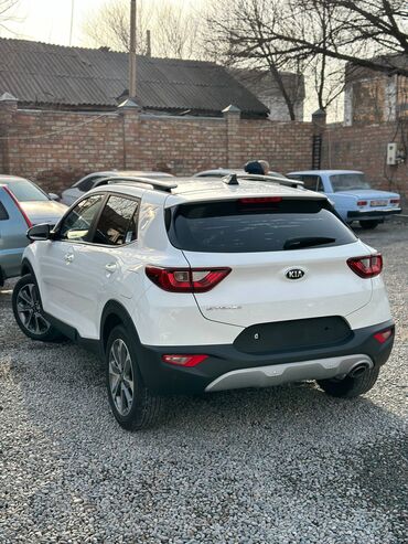 Kia: Kia Stonic: 2019 г., 1.6 л, Дизель, Хэтчбэк — 16