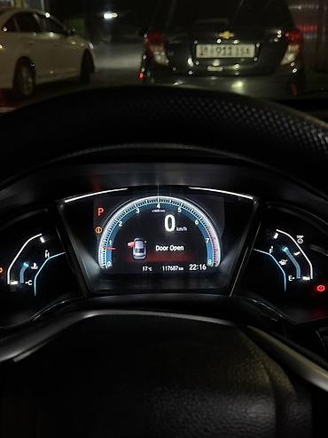 civik: Honda Civic: 2018 г., 1.5 л, Автомат, Бензин, Седан — 6