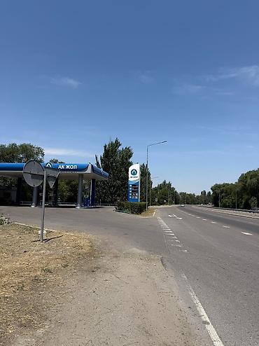 Продажа коттеджей и домов: 🔥 Продается большой шикарный участок по дороге в аэропорт Манас! 📍 — 2