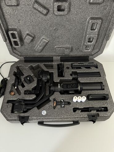 Zhiyun Crane 2S gimball. Az istifadə olunub, yaxşı vəziyyətdədir. Heç