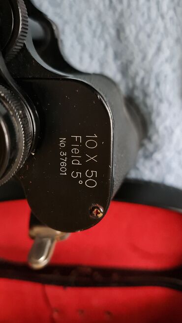 Dvogledi i teleskopi: Daljinogled 10x50 sa kožnom futrolom - Optika: 10x uvećanje, prečnik — 28